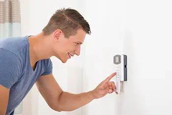 New York Lock And Locksmith New York, NY 212-918-5466